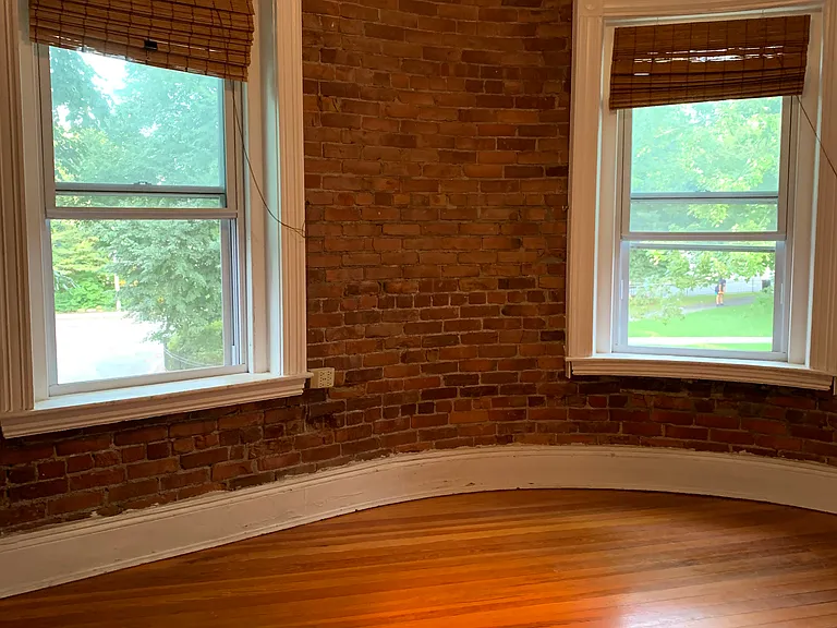 6 Perry St #5 — Photo 7