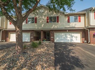 15663 Chasewood Ct, Rosemount, MN 55068
