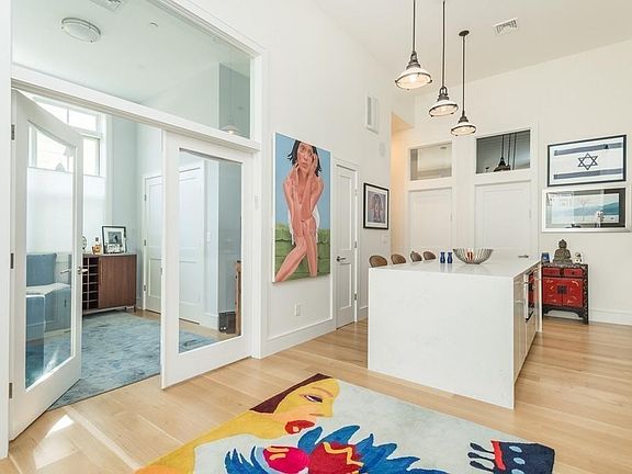 3rd image of 65 Green St #101
