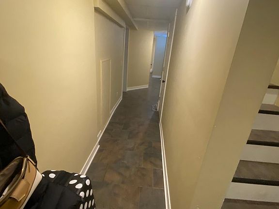 2nd image of 1023 21st Ave SE