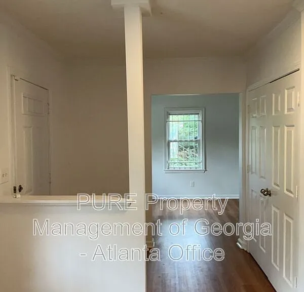 1809 Ellington St — Photo 5