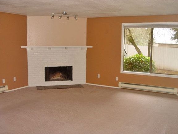 2nd image of 11615 127th Ln NE APT A4