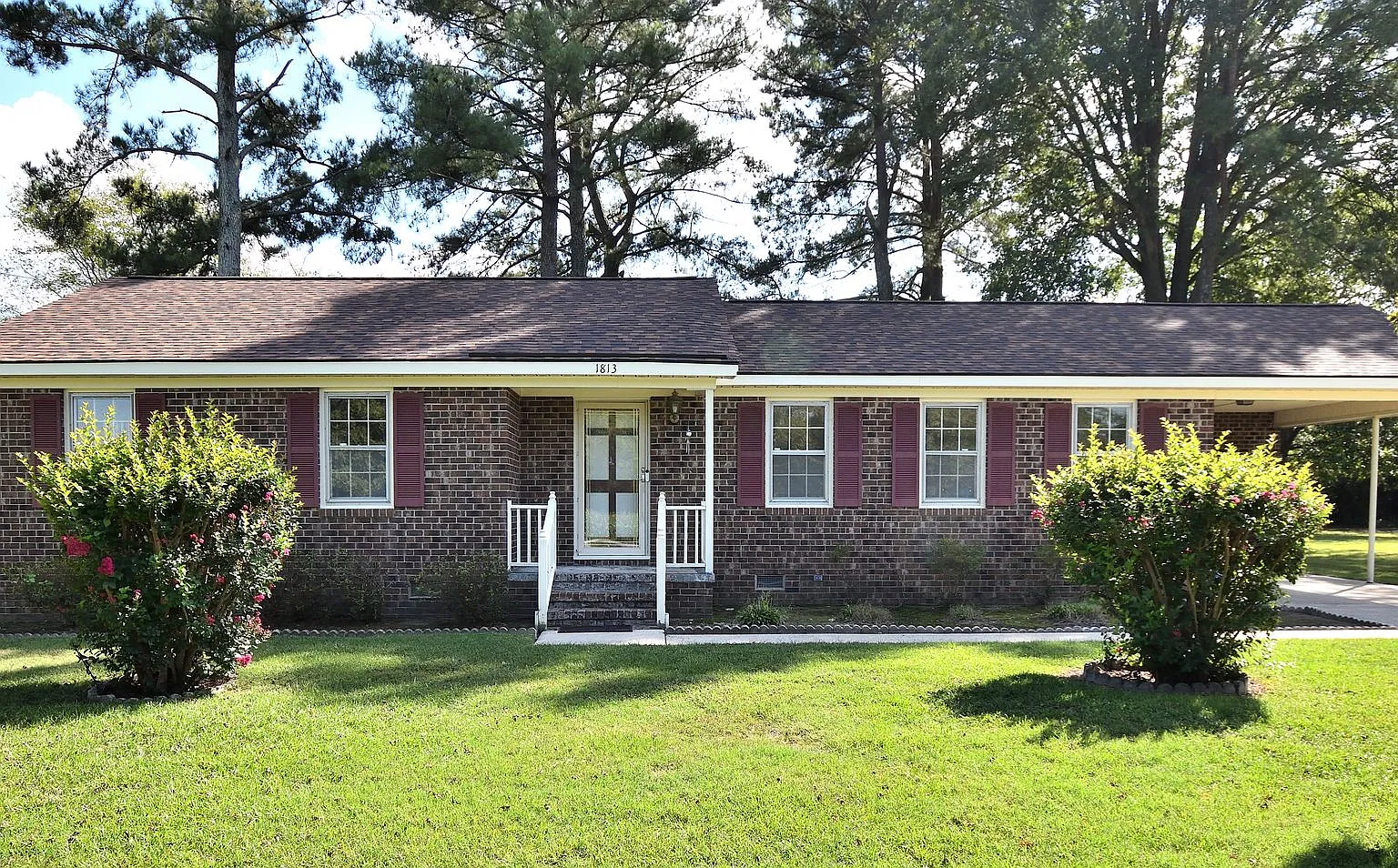 1813 Leggett Road — Photo 1