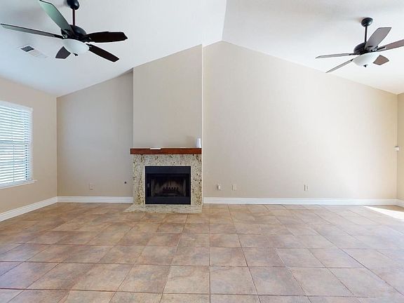4th image of 604 Bronze Ln