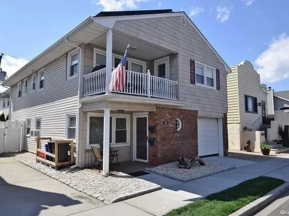 113 Harding Ave, Long Beach, NY 11561