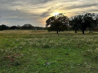 E Us Highway 90, Waelder, TX 78959