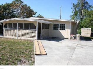 2991 Lunar St, Naples, FL 34112