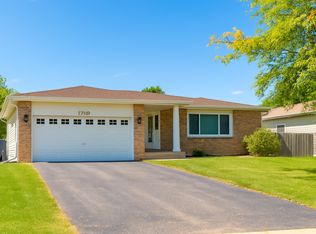 1302 Lorelei Dr, Zion, IL 60099