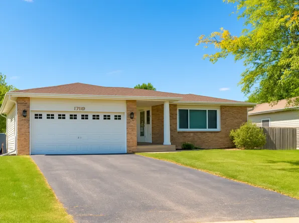 1302 Lorelei Dr, Zion, IL 60099