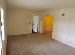 413 W Hayes St APT 4, Davenport, IA 52803