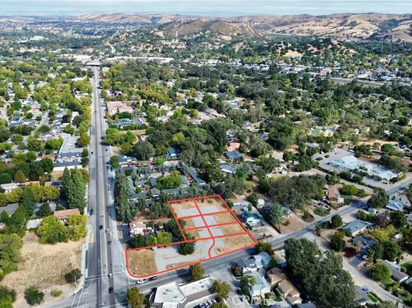 7955 Morro Rd, Atascadero, CA 93422