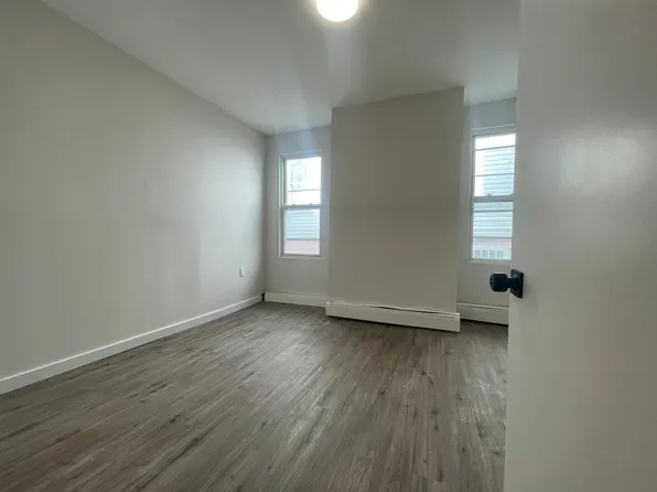 56 Atlantic Street image 3 of 7