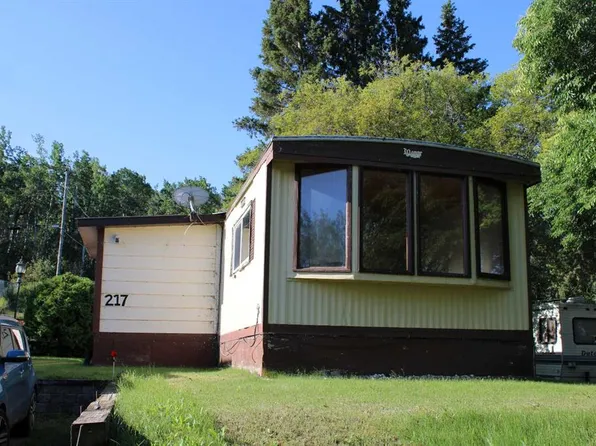 217 2nd St N, Lashburn, SK S0M 1H0