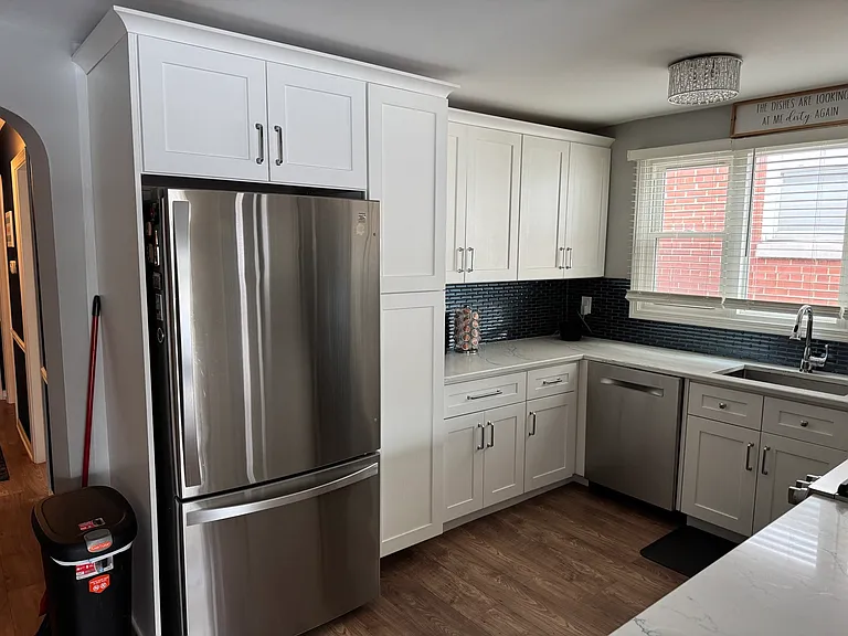 2524 W 109th Pl — Photo 6