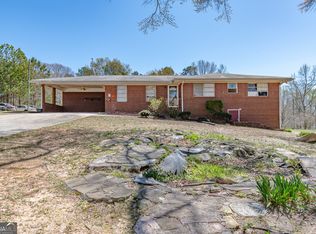 3929 Perry Ln, Flowery Branch, GA