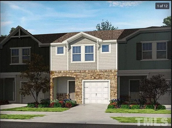 194 Brook Farm Ln, Fuquay Varina, NC 27526