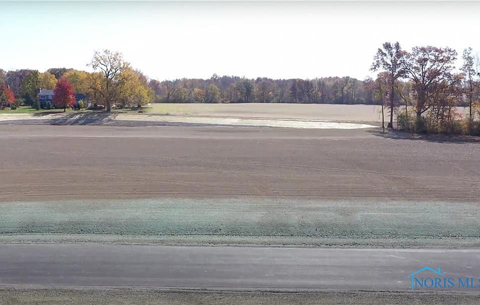 1st image of 7 Coach House Lot Loop