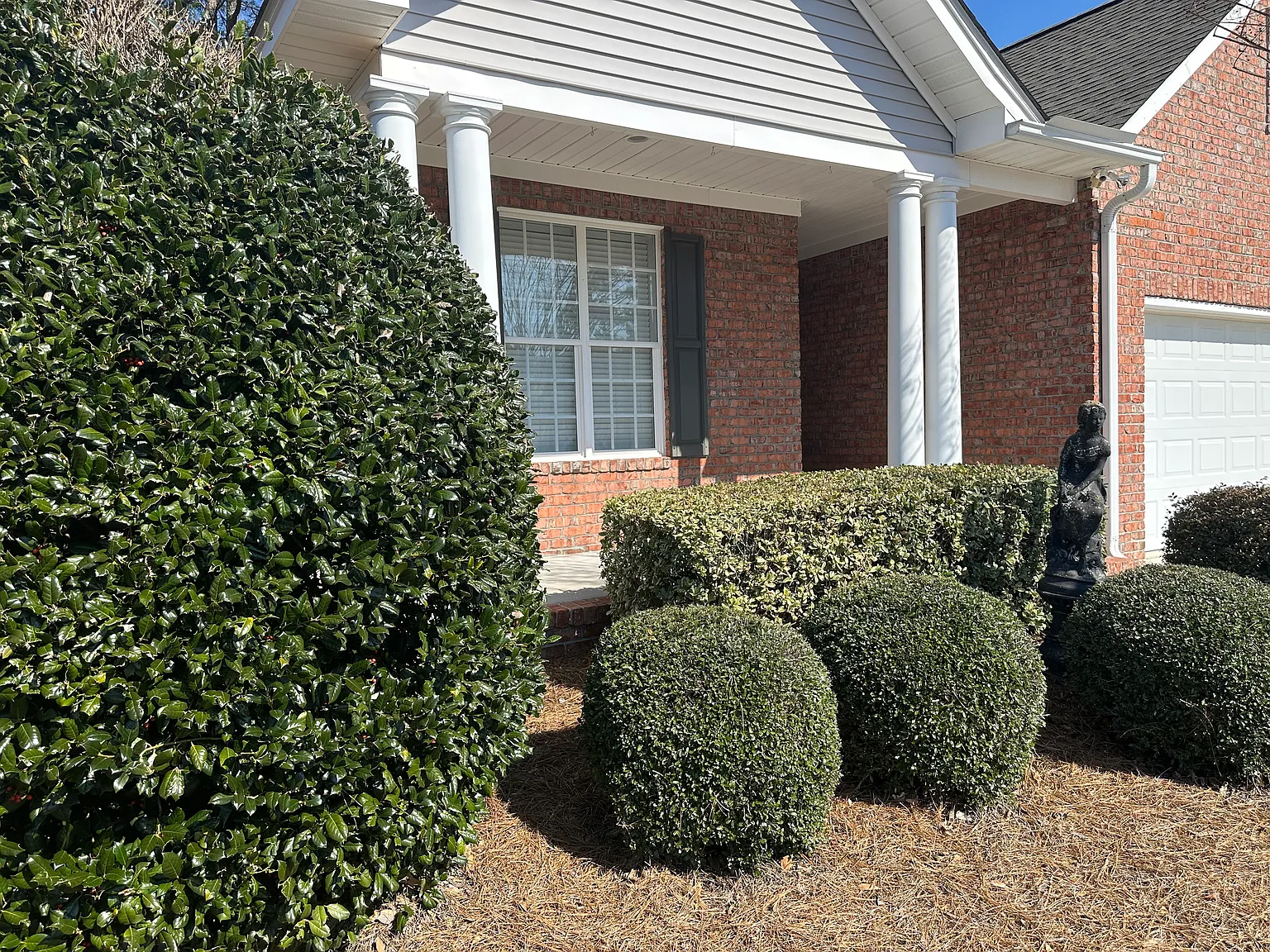 3 bed, 1672 sqft, $2,200 — Photo 2