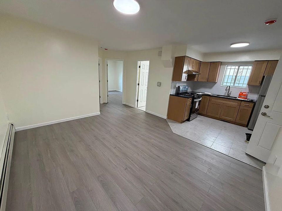 1st image of 3084 47th St #1