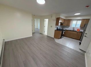 3084 47th St #1, Astoria, NY 11103