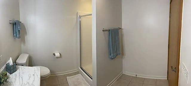 Full downstairs bathroom.