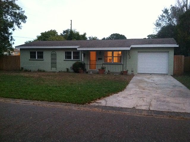 1st image of 7499 2nd St N