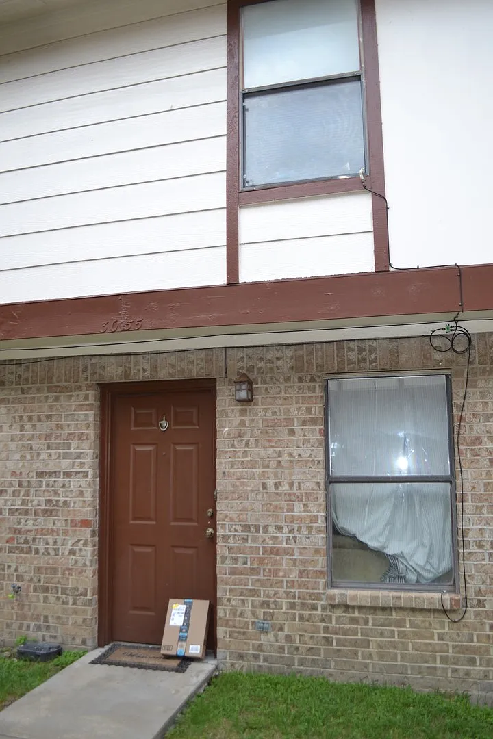 Building Photo - 3055 Olympia Dr