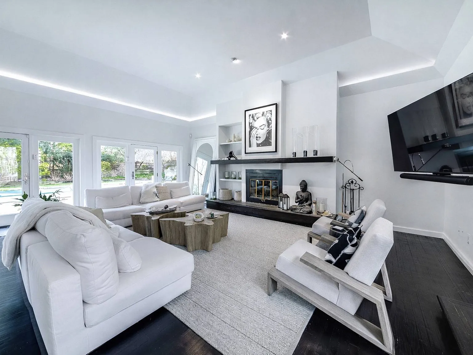 Contemporary Bridgehampton Getaway — Photo 3