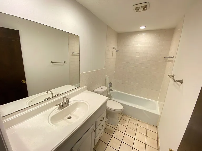 W Hudson St 111 TPP — Photo 8