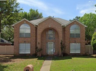 1312 Bogard Ln, Lewisville, TX 75077