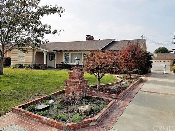 3rd image of 809 S Glenn Alan Ave