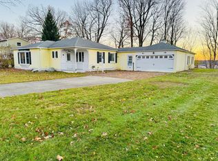 1031 Maynard Rd, Portland, MI 48875