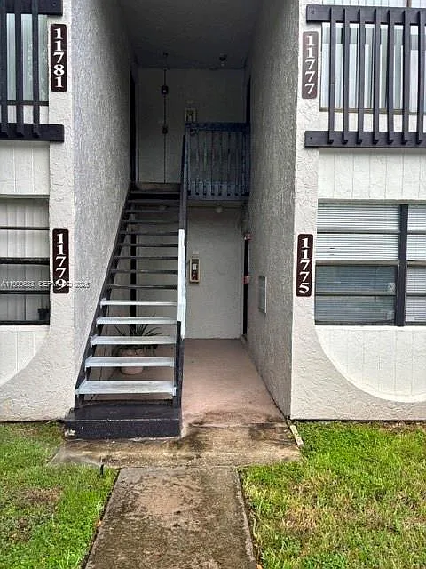 Cypress Trace Condo — Photo 2