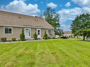 86 Pendleton Ln, Londonderry, NH 03053