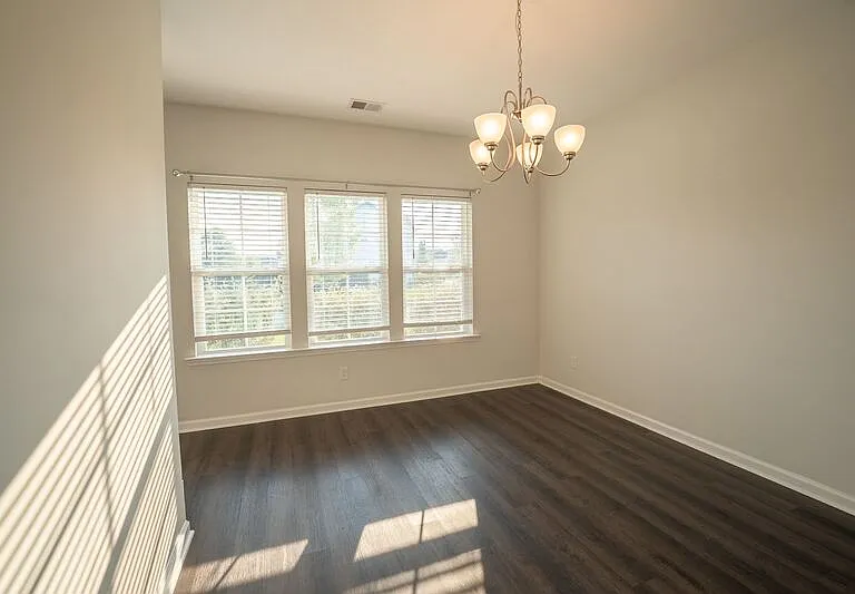 293 McCrady Dr — Photo 7
