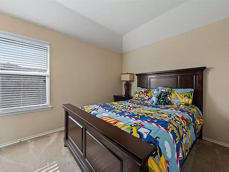 1701 Twin Hills Way — Photo 14