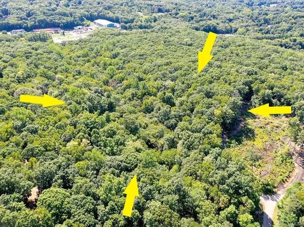 26 Flannery Row, East Hampton, CT 06424