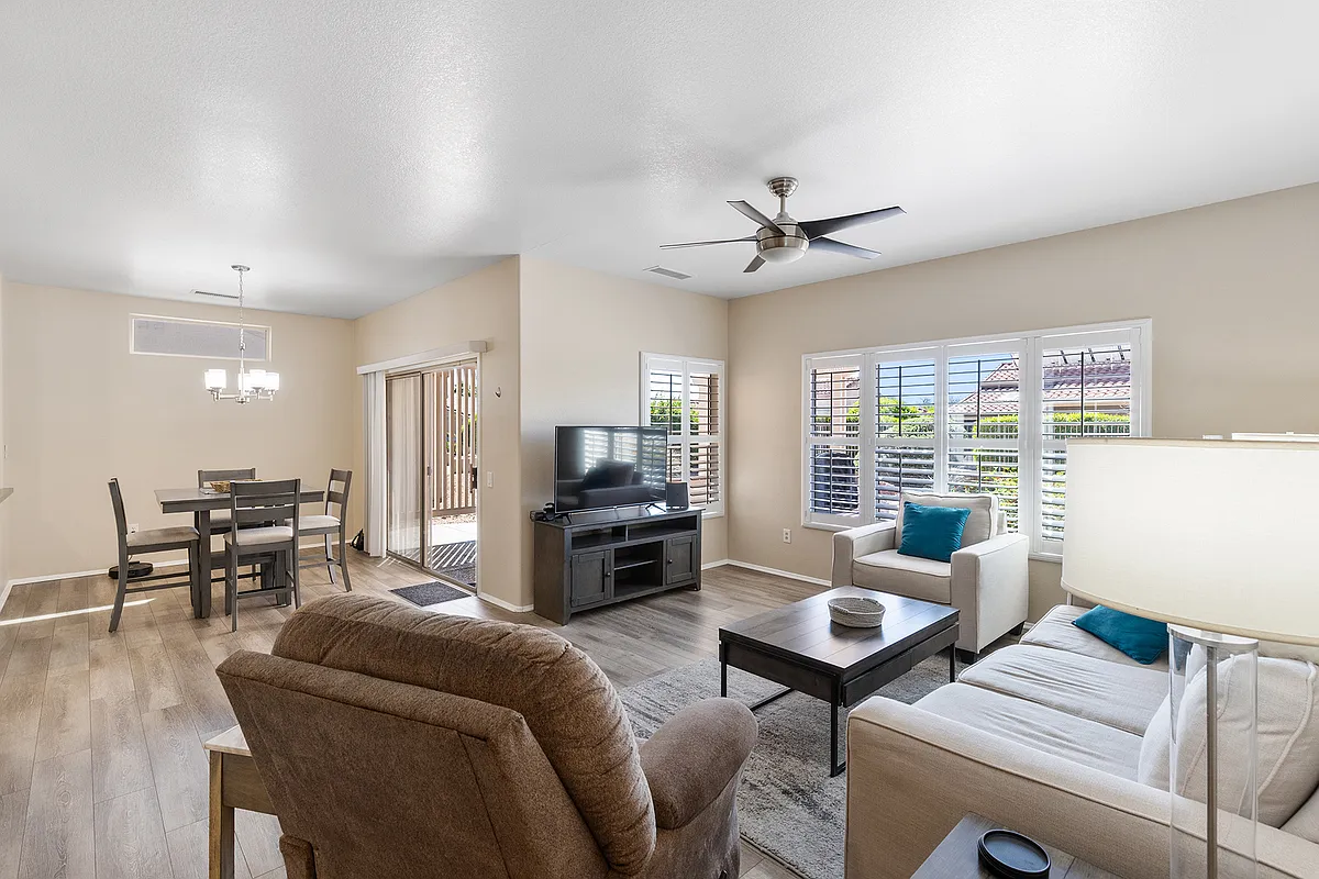 Building Photo - 15573 W Vista Grande Ln