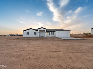 2135 S Hassayampa Rd, Tonopah, AZ 85354