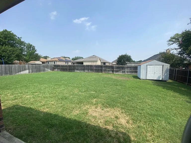 6111 Graphite Dr — Photo 39