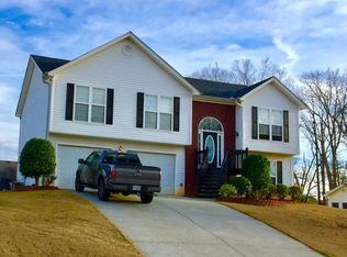 253 Natchez Cir, Winder, GA 30680