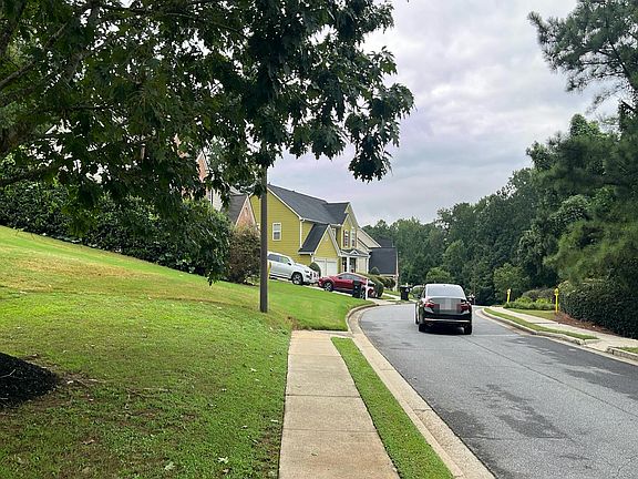5th image of 5907 Buckner Creek Dr