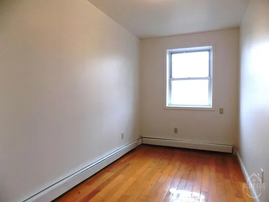 Rented by Blue Egg Realty Corp | media 6