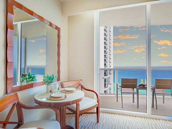 18001 Collins Ave #ID1227418P
