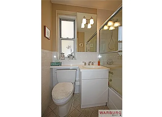 Sold by Warburg | media 2