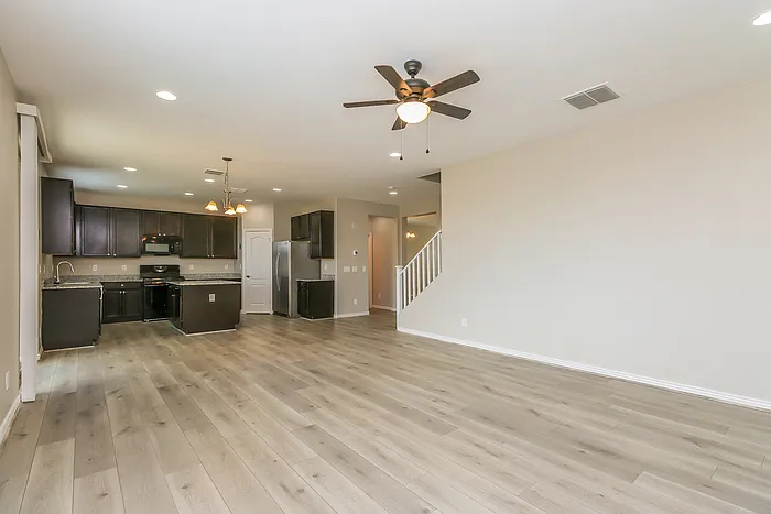 4592 W Horsenettle Dr — Photo 5