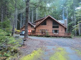 16020 Hackamore Way E, Enumclaw, WA 98022