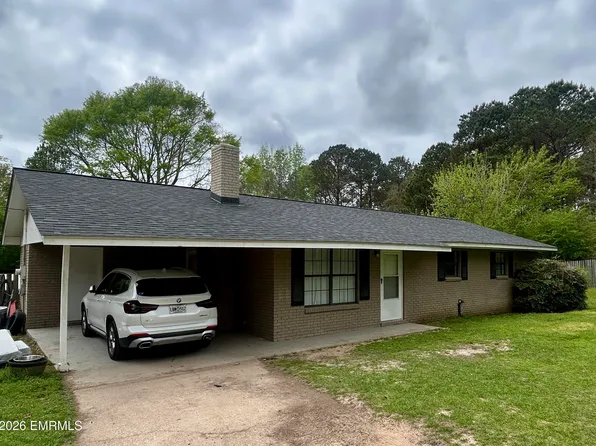 1708 Skyline Rd, Meridian, MS 39301