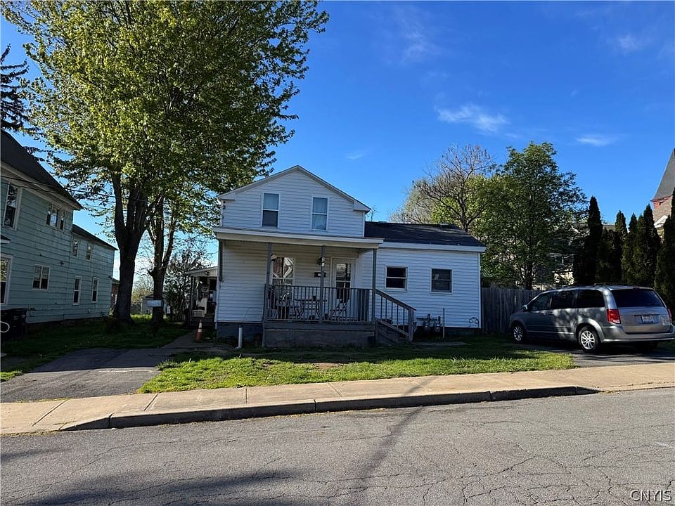 2nd image of 219 Utica St