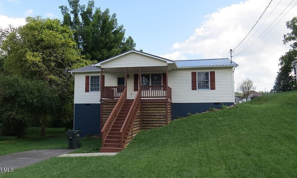 1st image of 2156 Bradley St